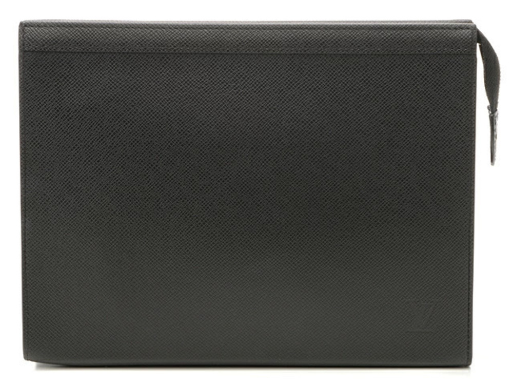 LOUIS VUITTON Pochette Voyage Taiga Noir Black C